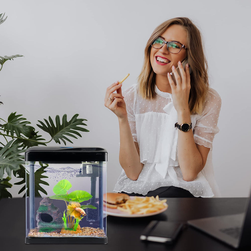 COOSPIDER Betta Tank room decor creates relaxing ambiance on your desk.