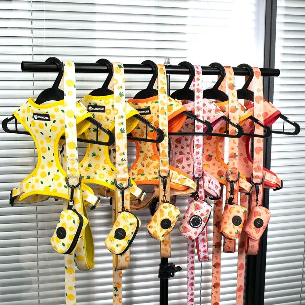 COOWONE size chart guide aids selecting the right harness for your dog.