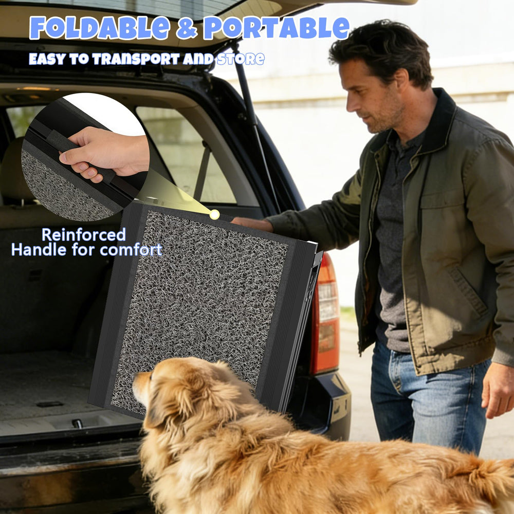 Non-slip rug surface provides traction in wet or dry conditions