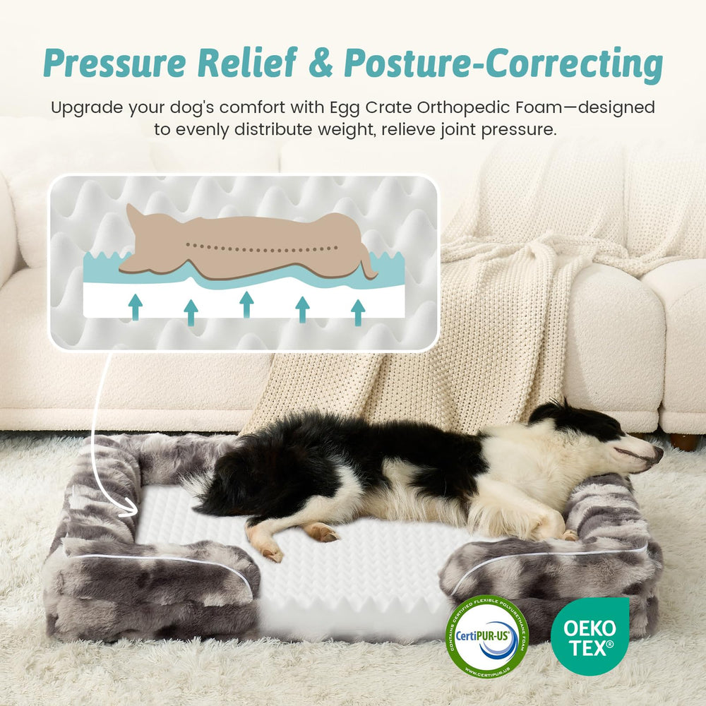 COZY KISS-three-sided-bolster emphasizes secure neck and head support.