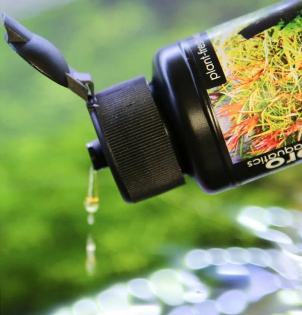 Crystalpro Flora Multi Minerals plant coloration closeup hints at richer greens.