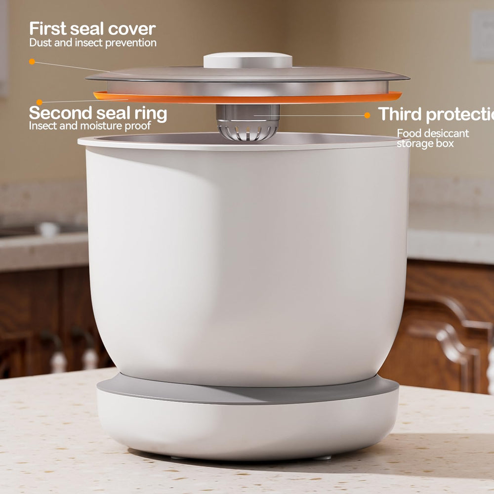 CTIME 7.6-quart rolling storage fits cat food and treats