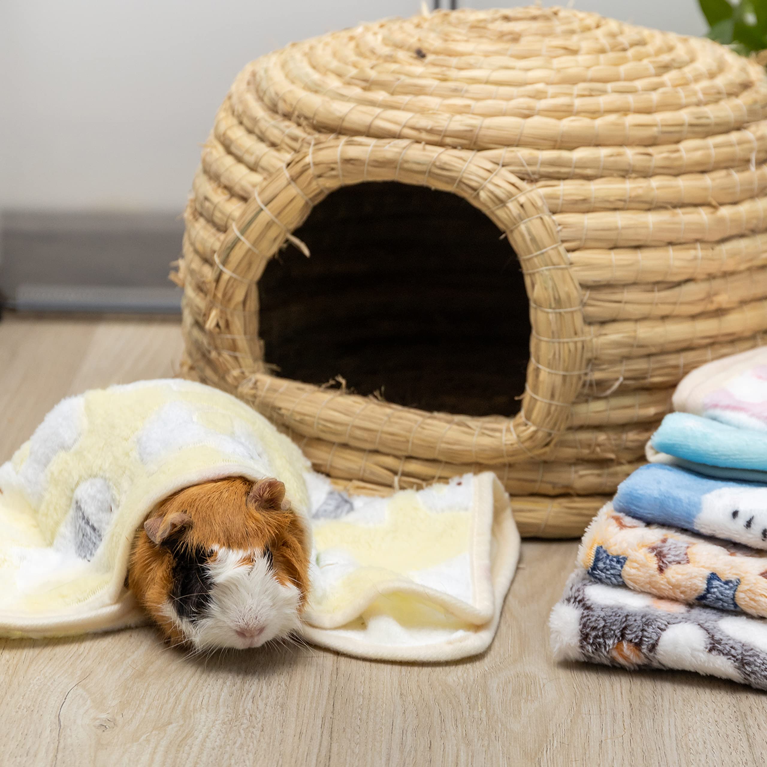 CUSOZWO soft fleece small animal blankets for everyday use