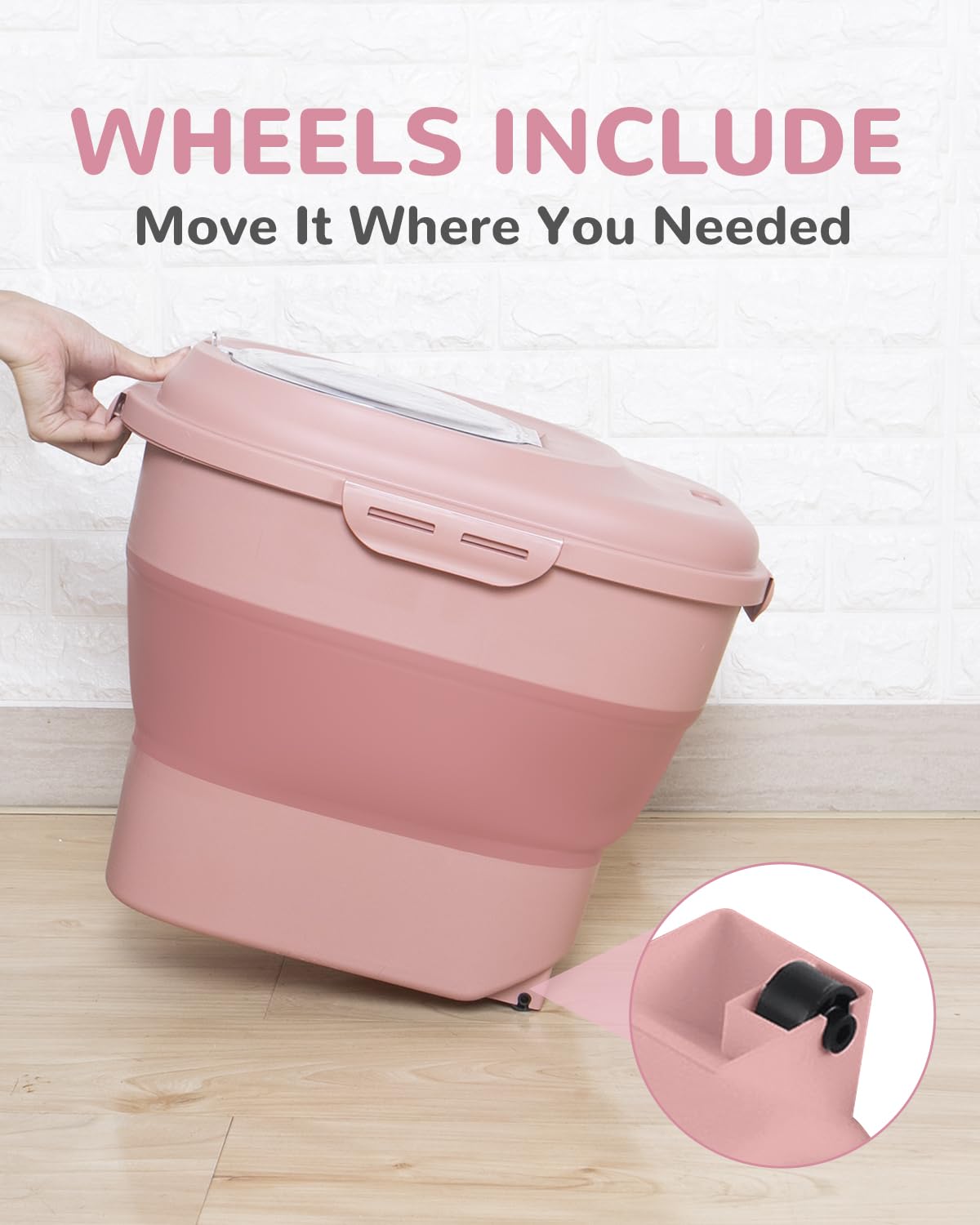 DDMOMMY airtight containers with a scoop for portions.