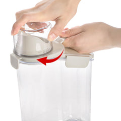 DEAYOU durable plastic container with one-handed grip for easy pouring