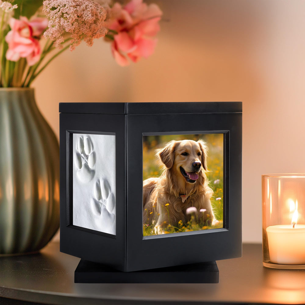 Velvet storage bag protects the urn when stored or gifted