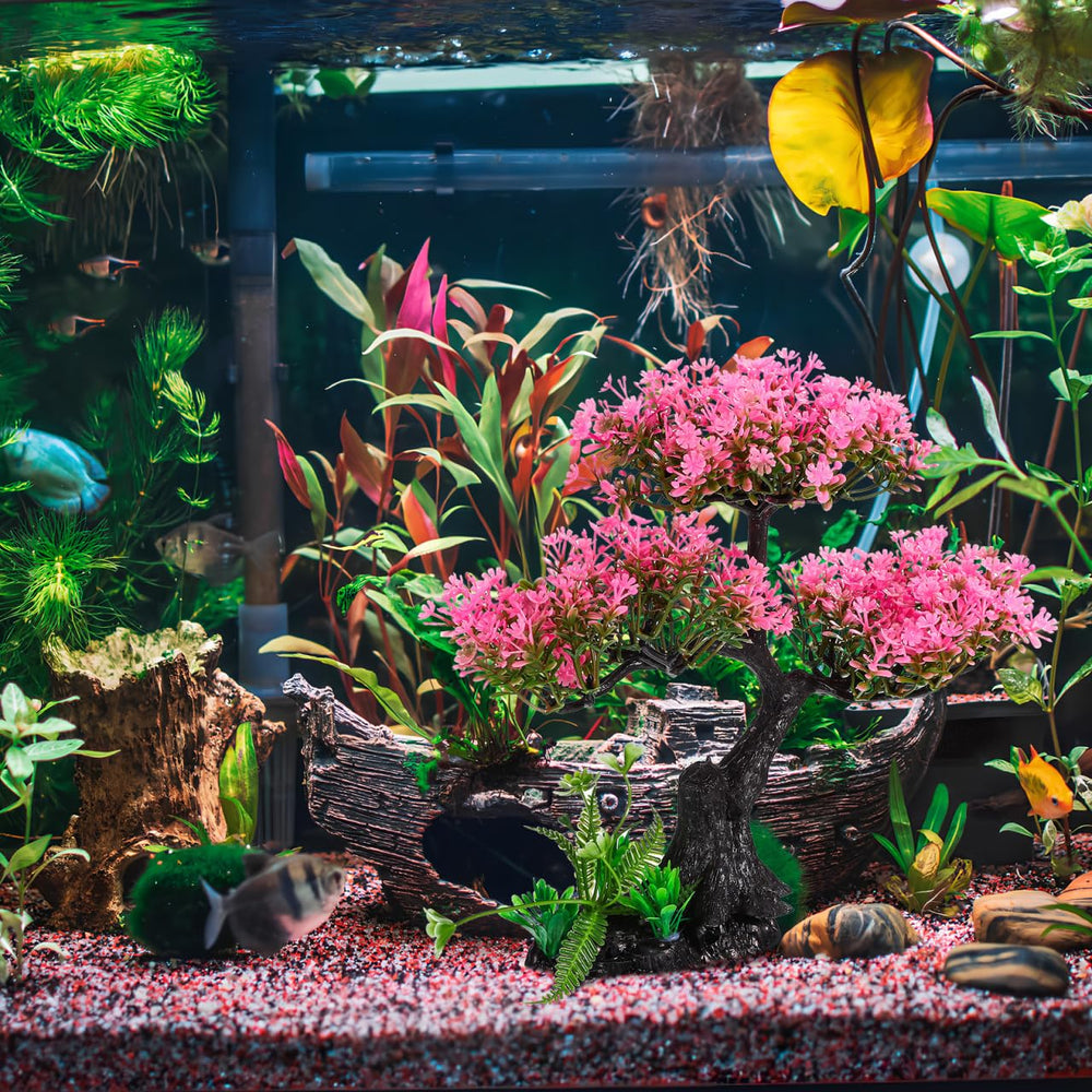 Didiseaon betta-safe soft leaves protect fins and offer a cozy hideout.