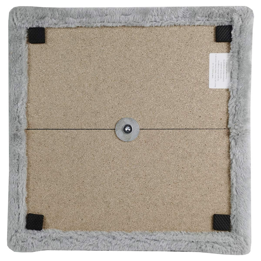 Dimaka grey scratching post suits modern home décor.