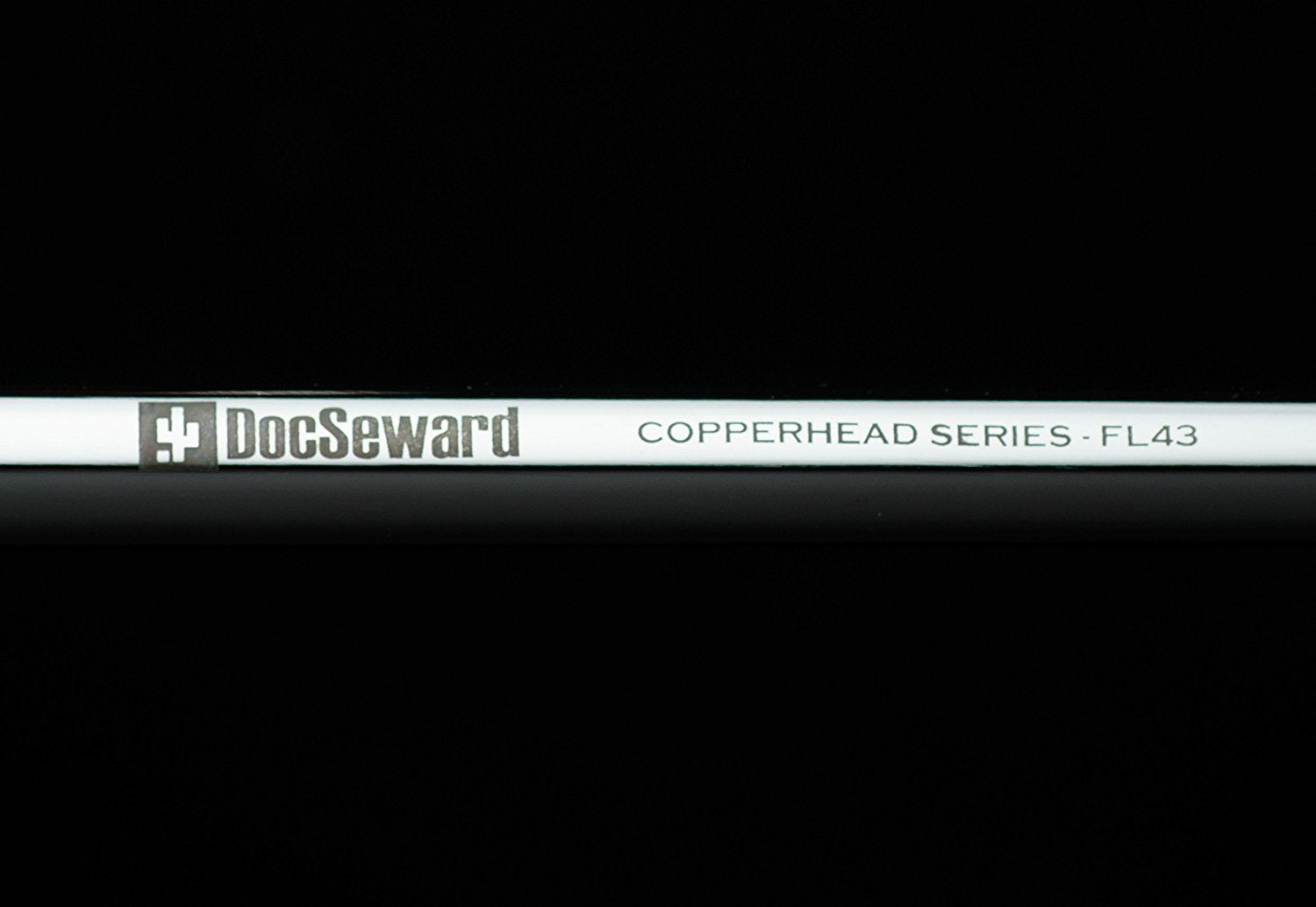 DocSeward Copperhead rubber grip provides secure, comfortable handling during careful repositioning.