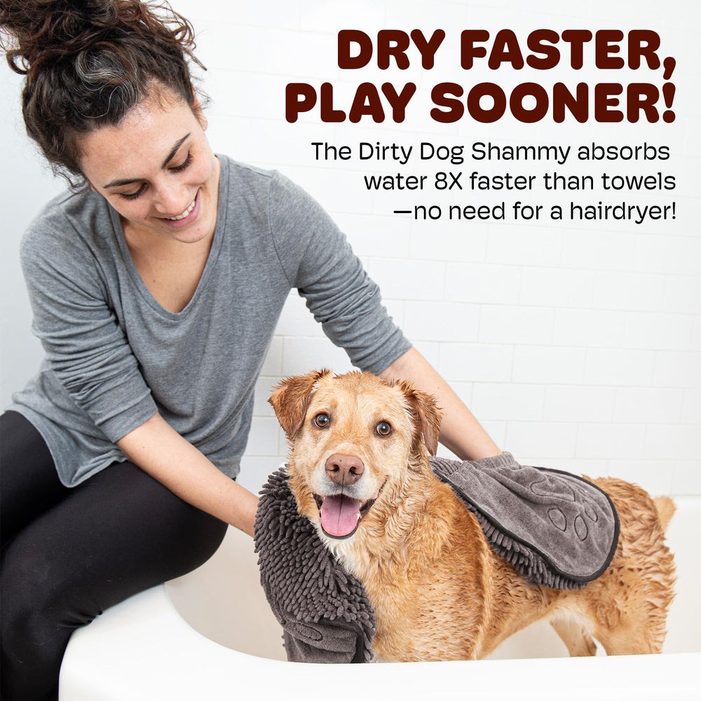 Dog Gone Smart Dirty Dog Shammy dual hand pockets for controlled drying.