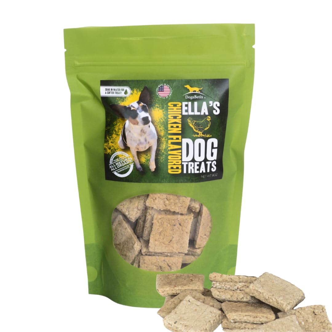 DogaBetix Ella's chicken treats close-up texture—delicate crunch for picky dogs.