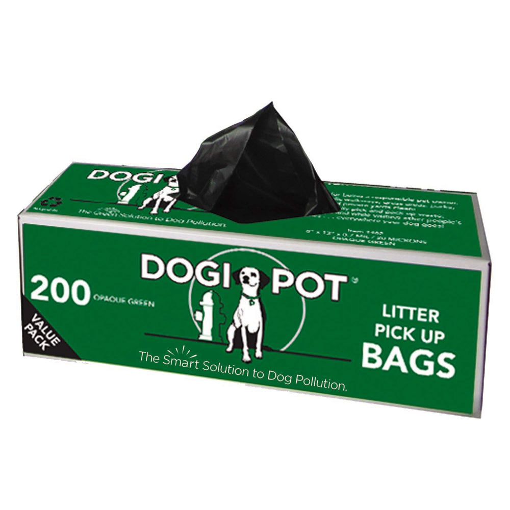 Dogipot 1402-20 litter bag roll for easy park cleanup and reliable waste containment.