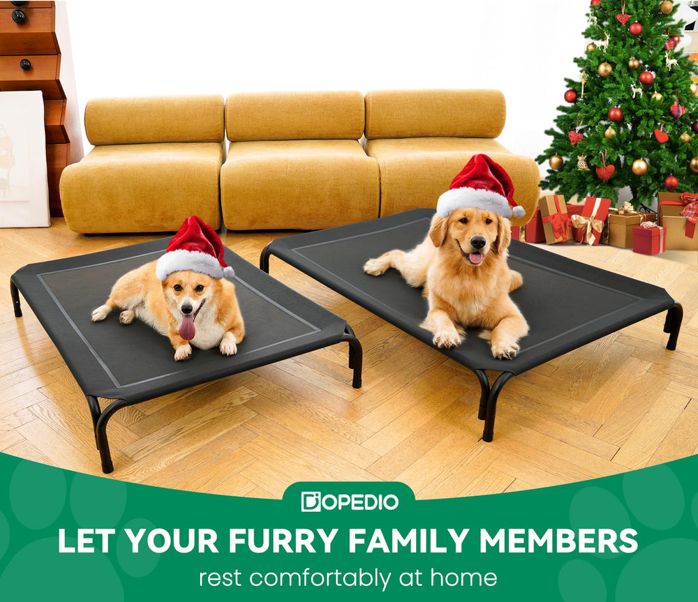 DOPEDIO easy-clean fabric dries fast for simple maintenance.
