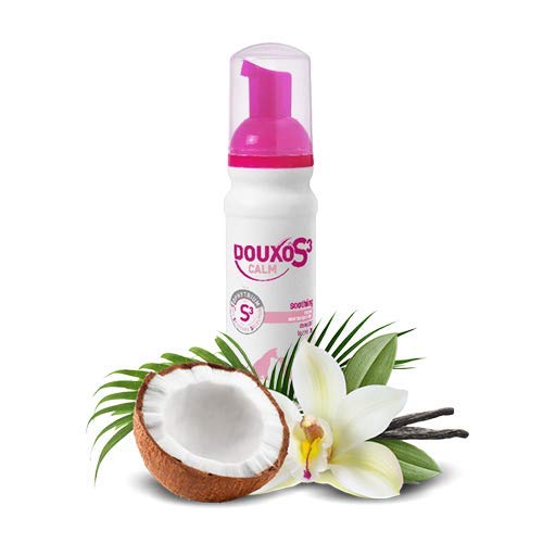Hypoallergenic fragrance note alongside Douxo S3 product image.