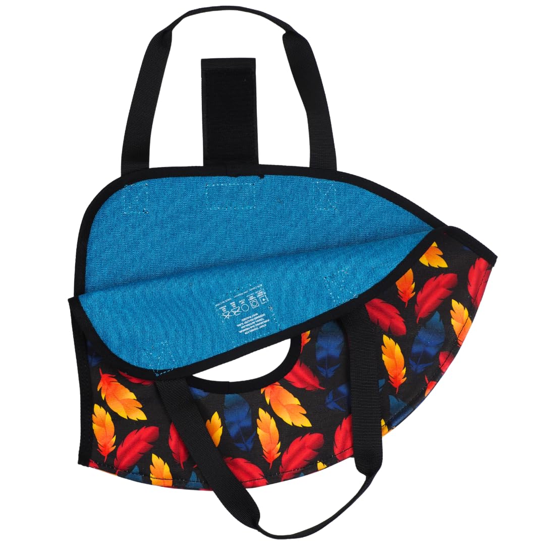 Down Under Outdoors machine-washable sling for easy cleaning.