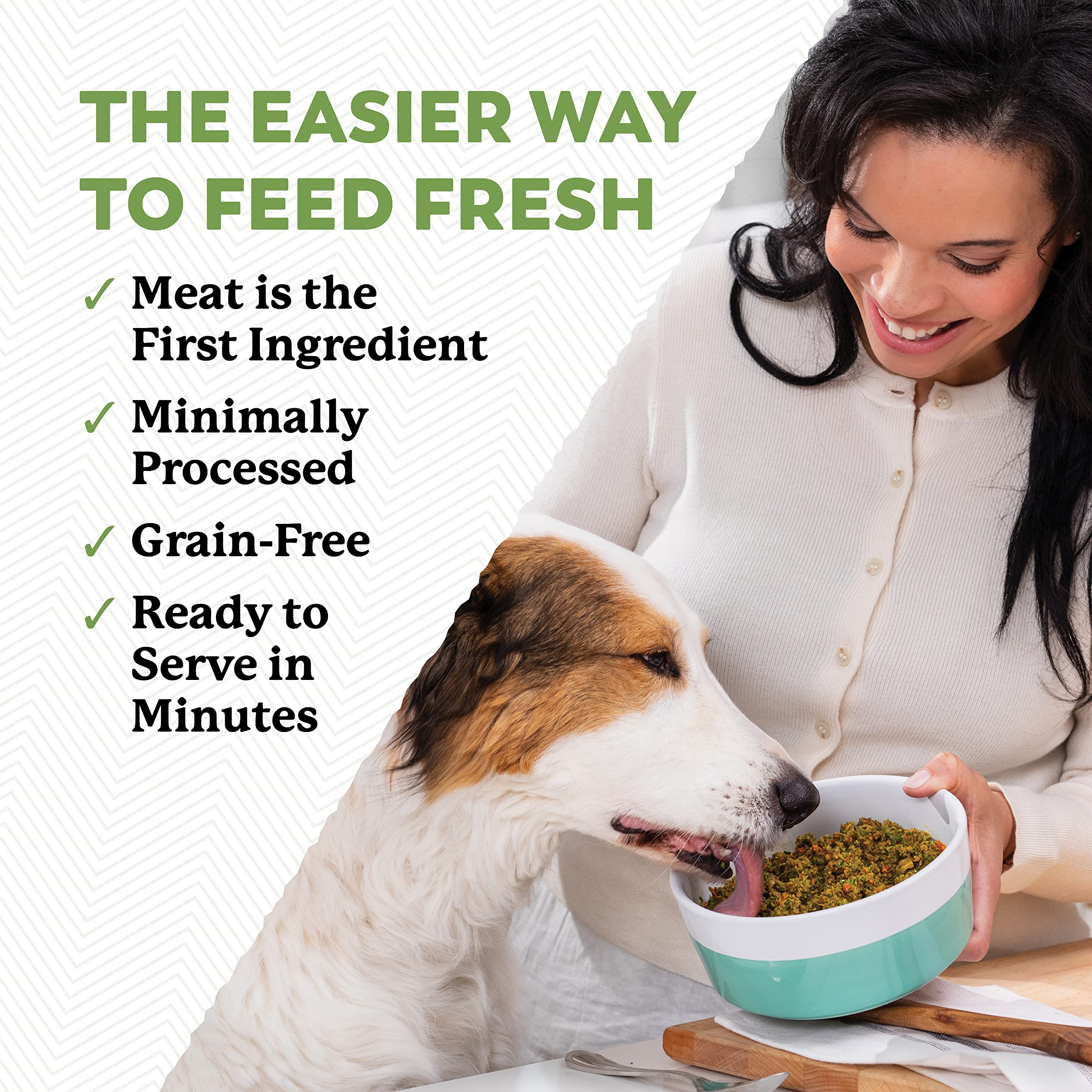 Close-up of ingredients in Dr. Harvey's formula—real chicken with veggies and fruits.
