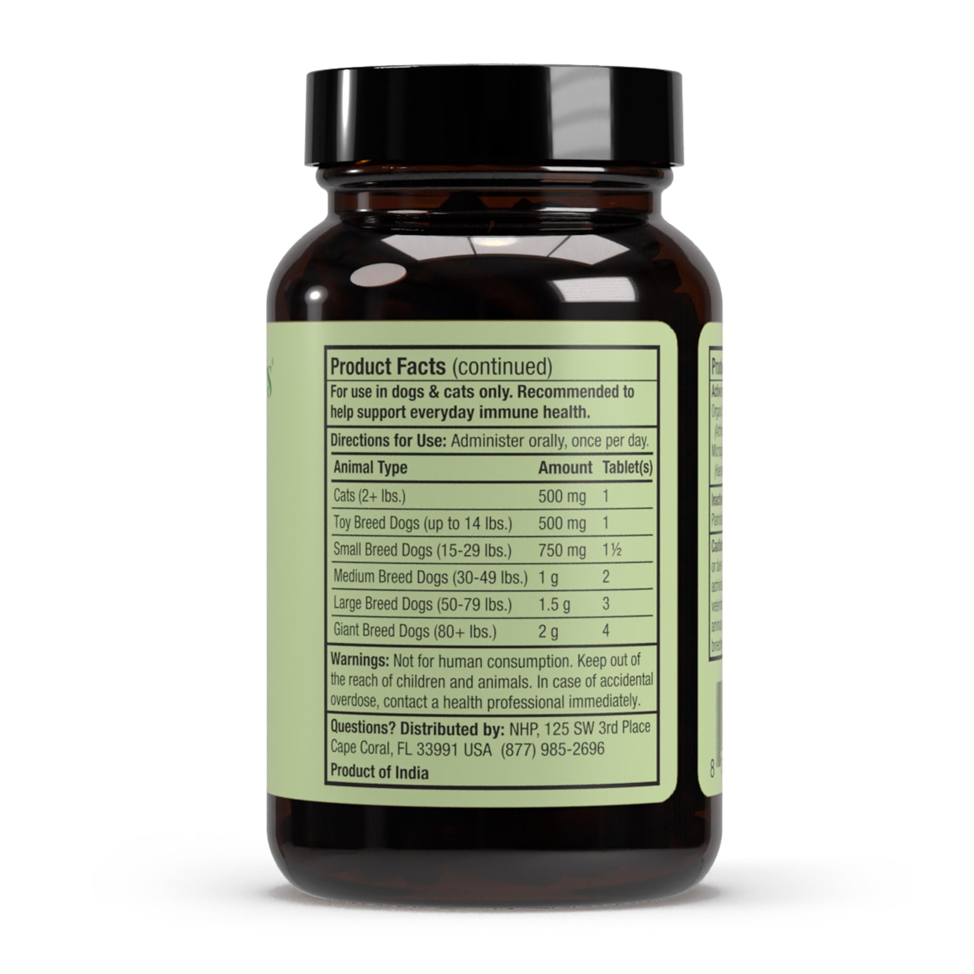 Close-up of SpiruGreen tablets with spirulina and astaxanthin ingredients