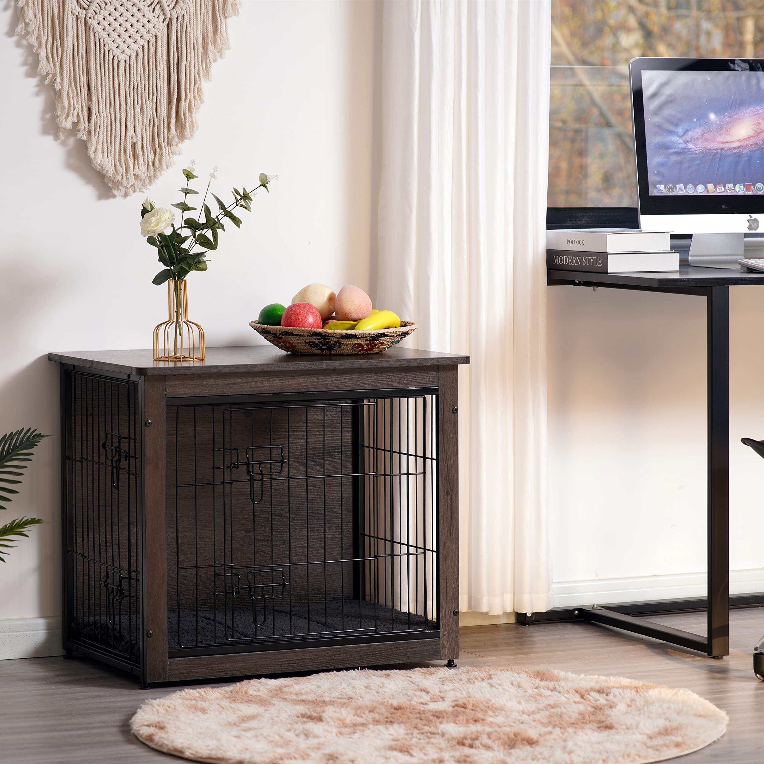 Dwanton crate with double doors for easy entry and cleaning