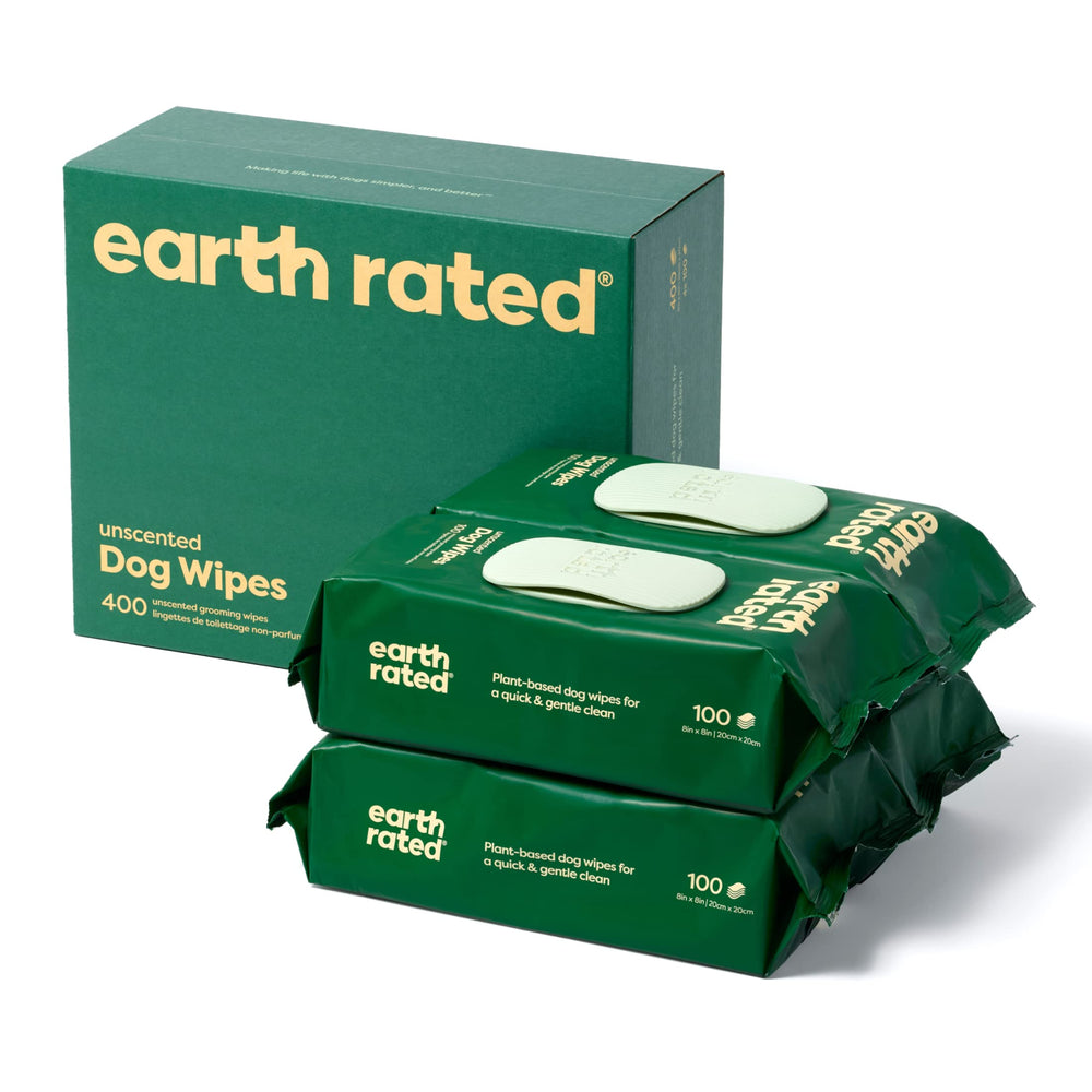 Earth Rated Pet Wipes for paws cleaning after walks