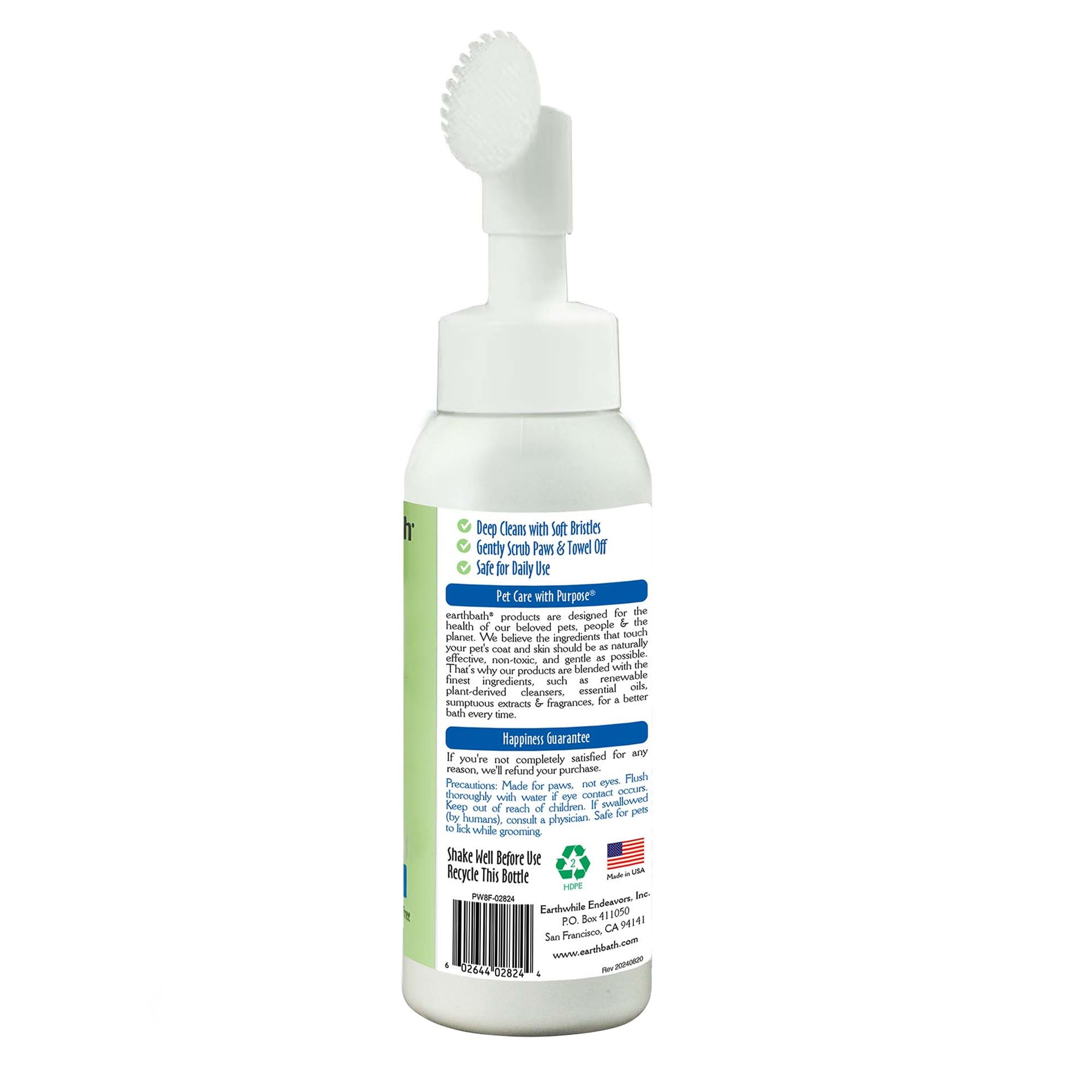 Earthbath Paw Wash foam application demonstrates easy foam-on cleaning.