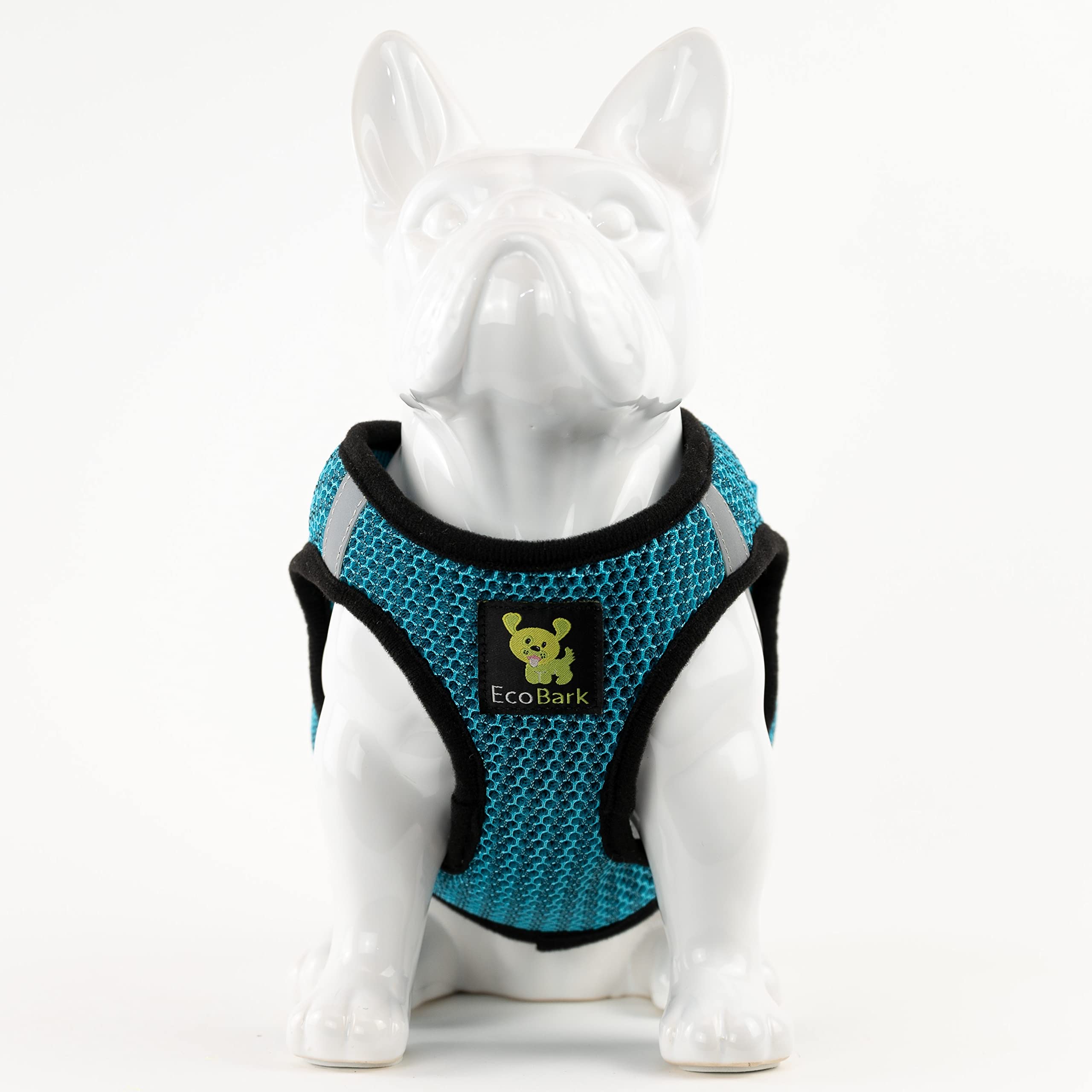 EcoBark soft mesh ventilation keeps tiny dogs comfortable in warm weather.