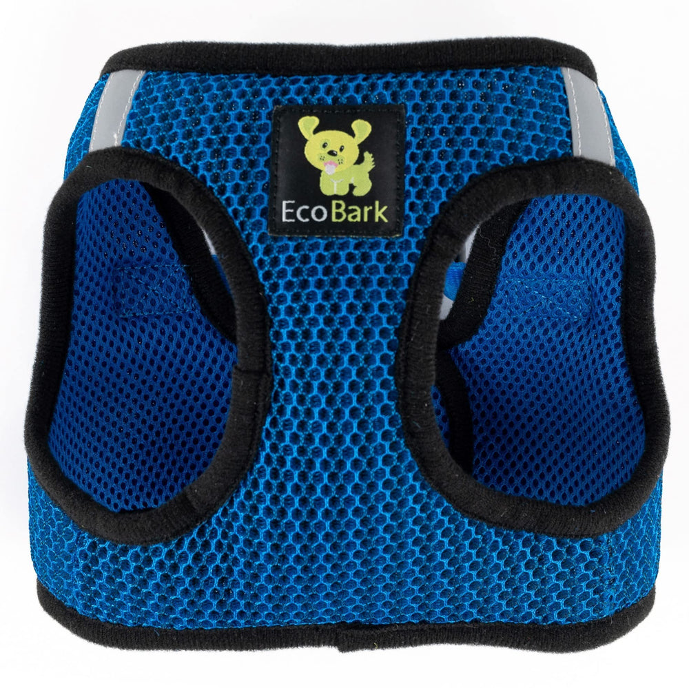 EcoBark reinforced safety buckle supports daily use.