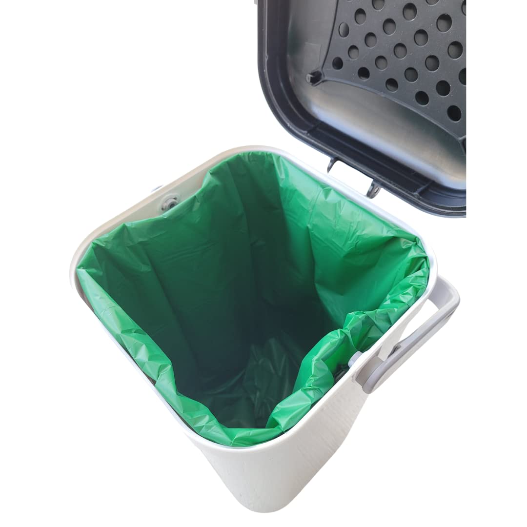 EcoLeo easy dispensing feature shown for quick bag changes.