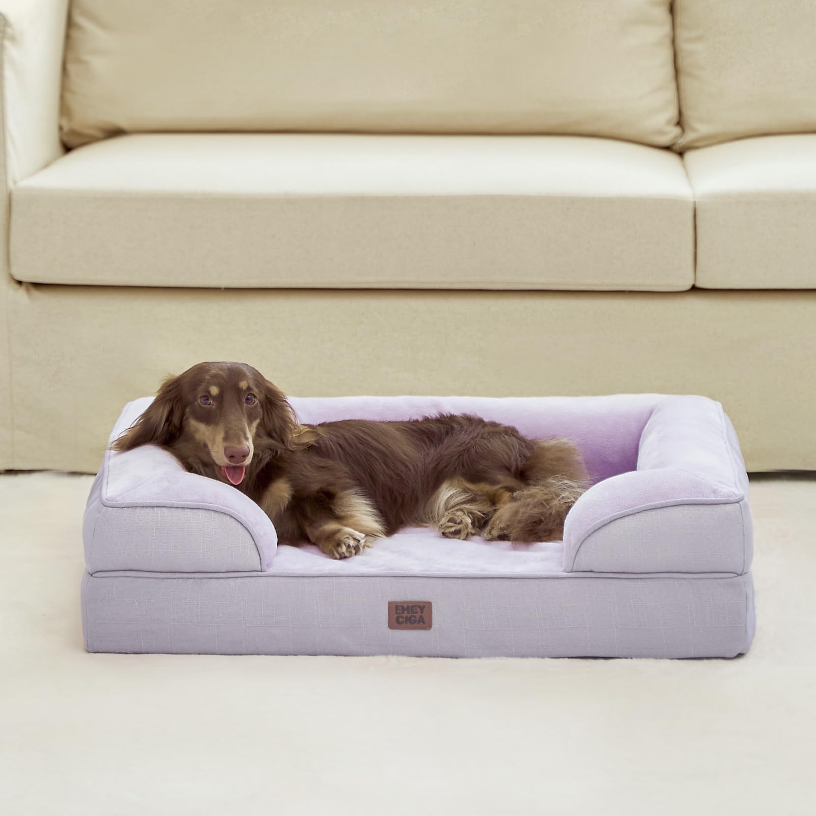 EHEYCIGA lilac bed adds a soft aesthetic to any room.