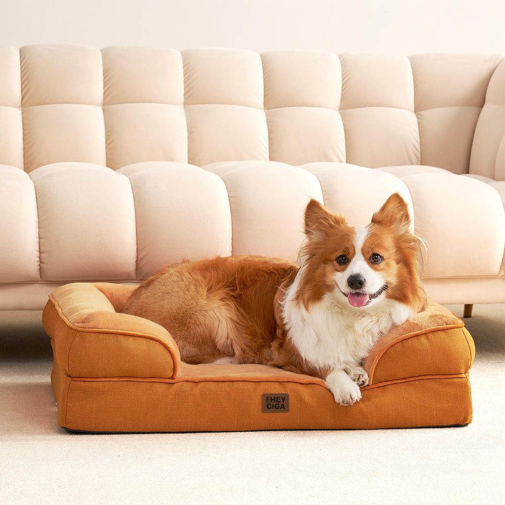 EHEYCIGA cozy fleece sleeping surface offers soft comfort