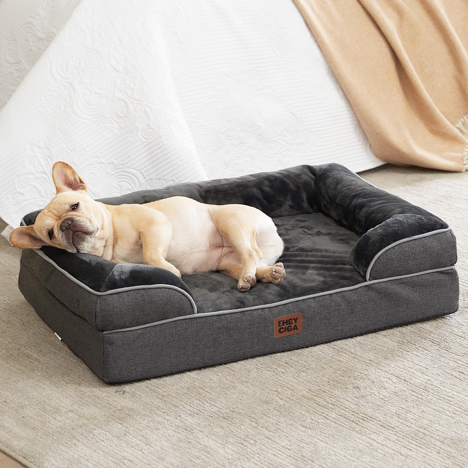EHEYCIGA offers medium to extra-large sizes to fit different dogs