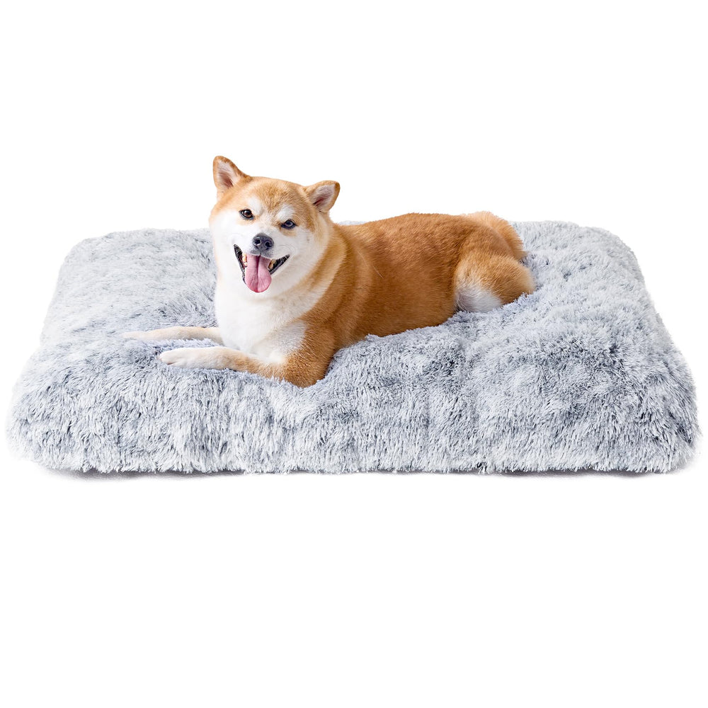 EHEYCIGA fluffy-faux-fur-surface close-up for plush comfort.