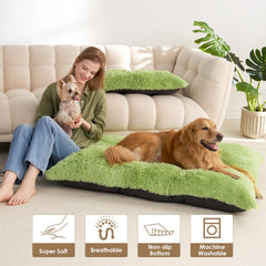 EHEYCIGA Fluffy XL dog crate bed inside a crate for secure resting.