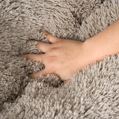 EHEYCIGA fluffy XL dog crate bed with non-slip bottom keeps paw-safe.