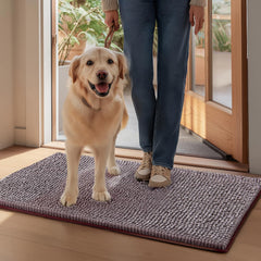 EHEYCIGA mud mat at front door traps moisture and dirt on contact.