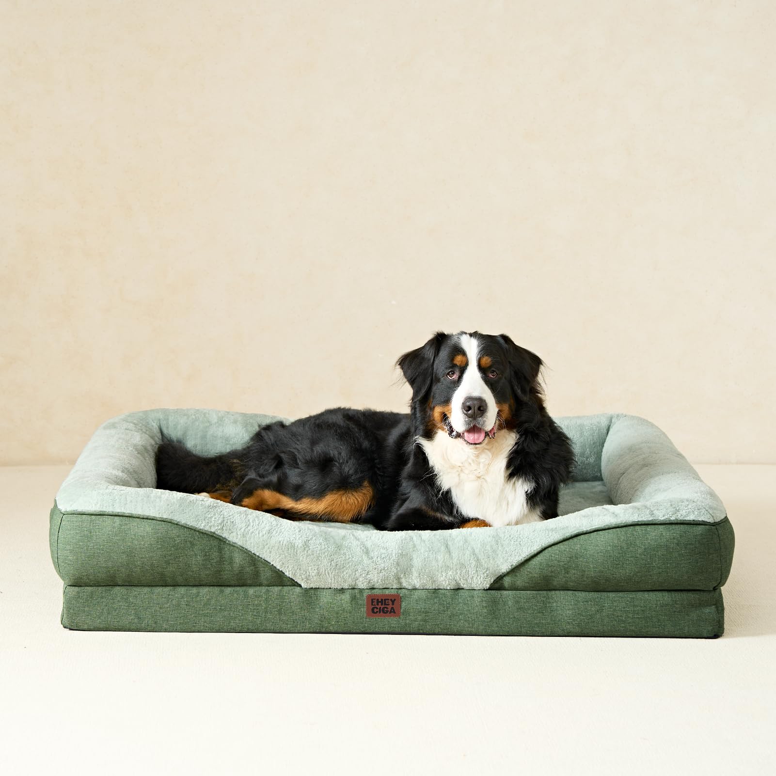 EHEYCIGA large dog bed designed for big breeds with ample lounging space.
