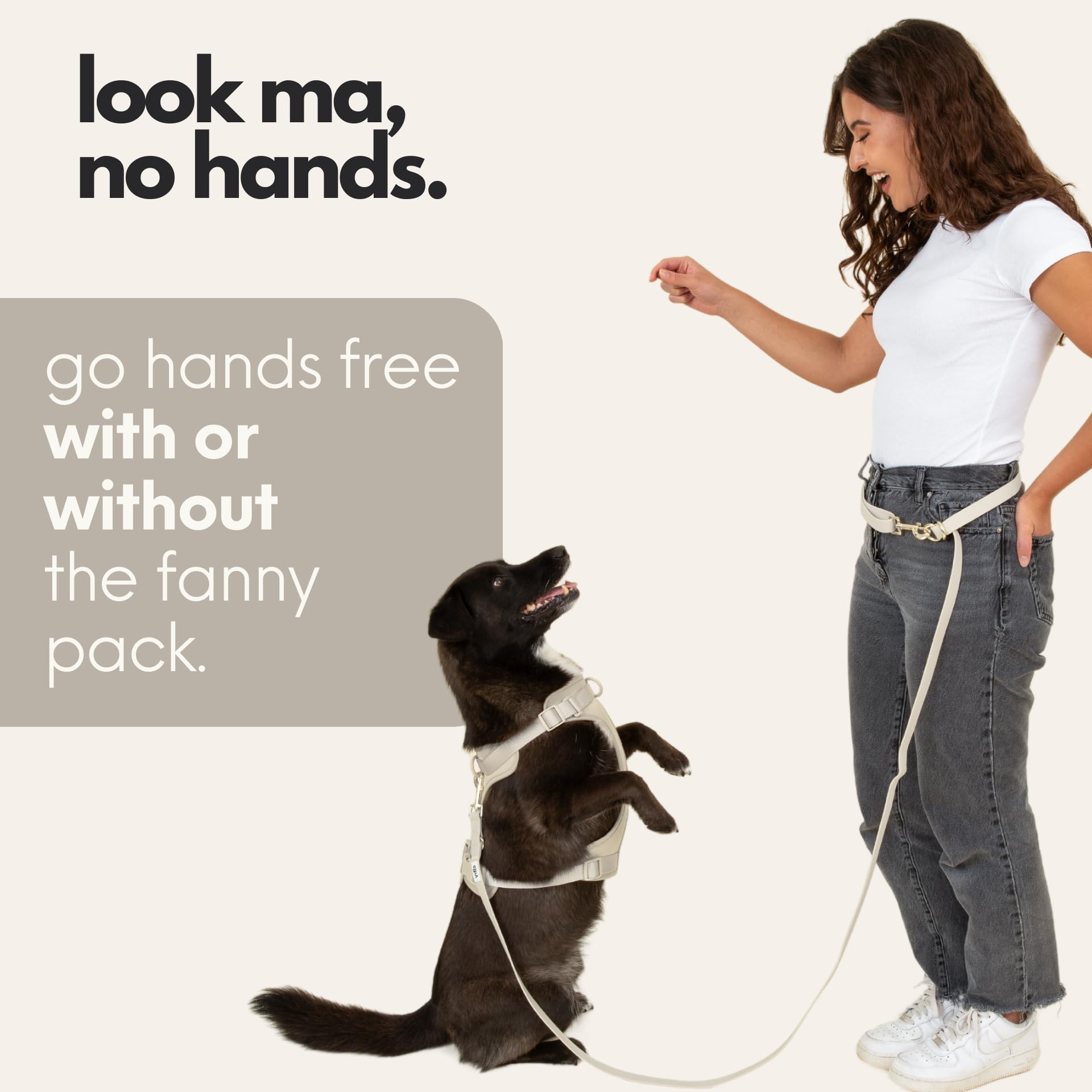 Elby easy-clean leash features a durable coating for mess-free maintenance.