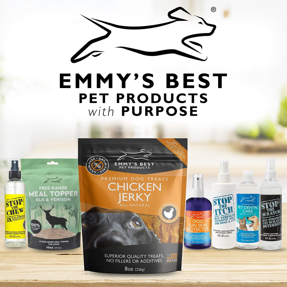Emmy's Best EBPP dog enjoying jerky treat as a snack.