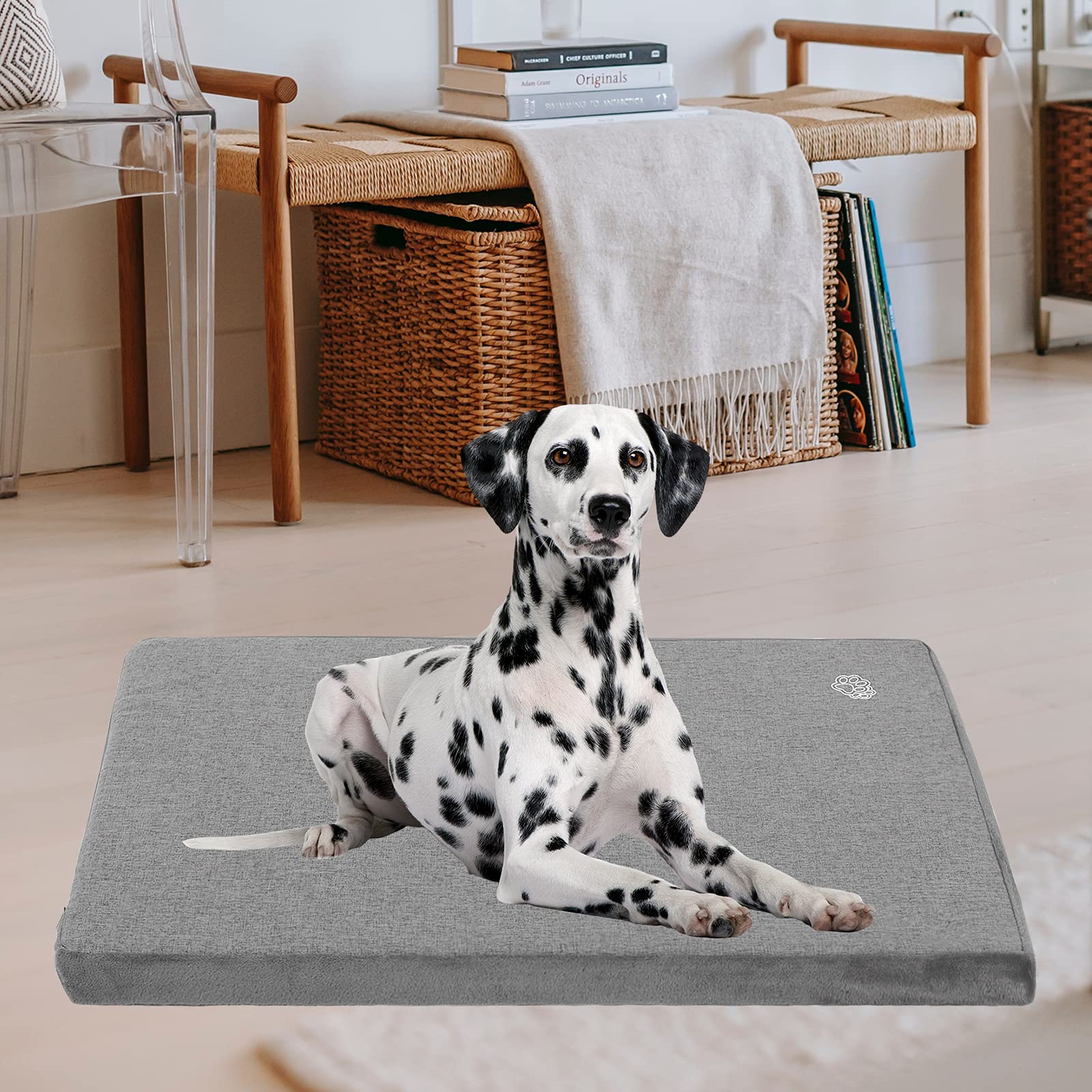EMPSIGN easy-care bed mat for daily use.