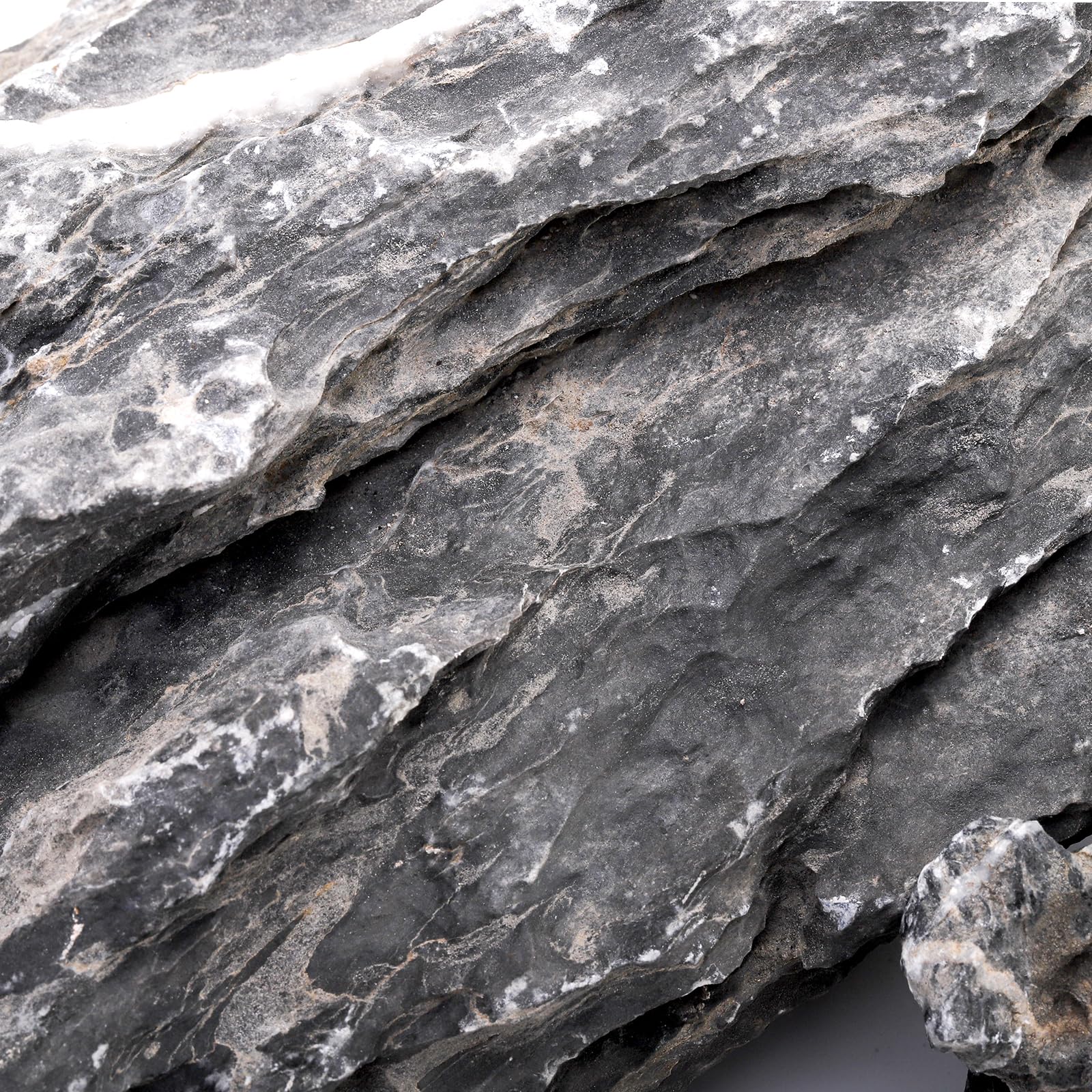 Eorbow Seiryu stones ideal for aquarium landscaping and terrarium displays