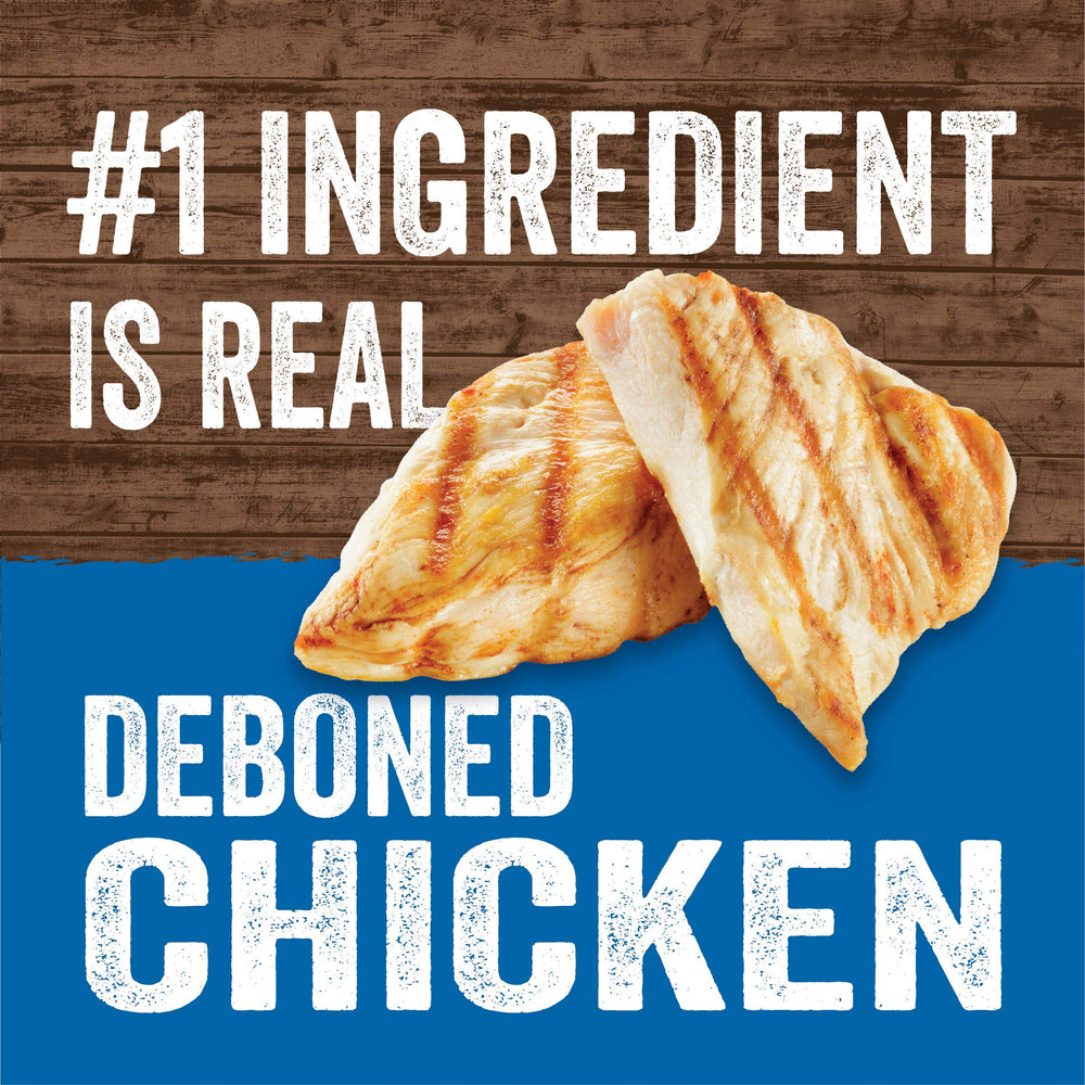 Evolve Classic Crafted Meals closeup ingredients emphasizes real chicken pieces.