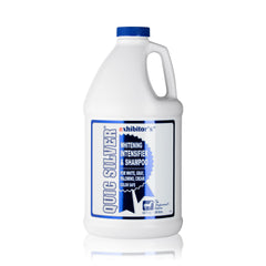 Exhibitor's Quic Silver bottle pour demonstrates color-enhancing action for equine coats.