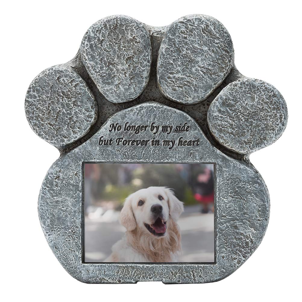 EXPAWLORER Pawprint Frame with waterproof case protects your pet photo outdoors