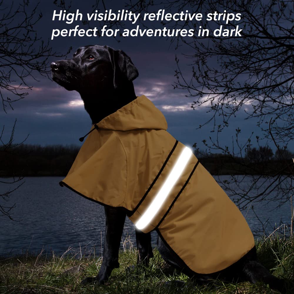 Ezierfy raincoat features a leash hole for easy connection during walks.