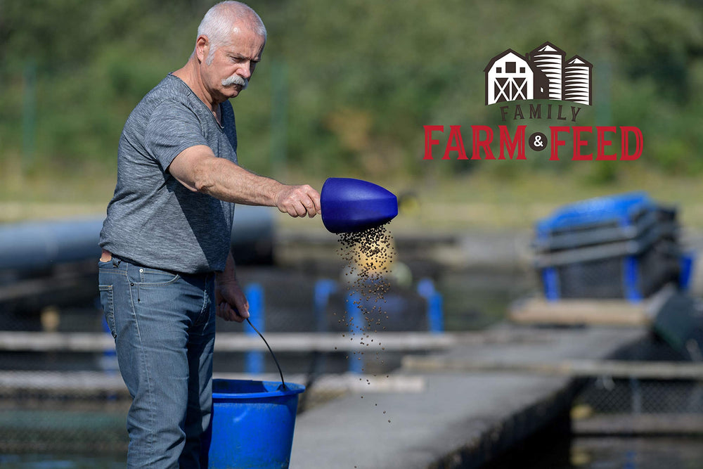 Family Farm and Feed easy-dispense bag simplifies daily pond feeding.