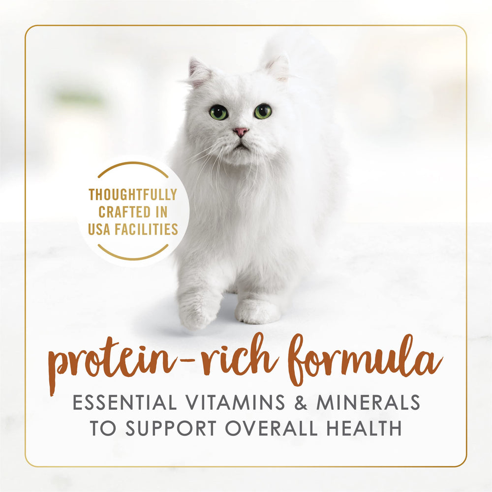 Fancy Feast can label showing nutrition and ingredients for adults.