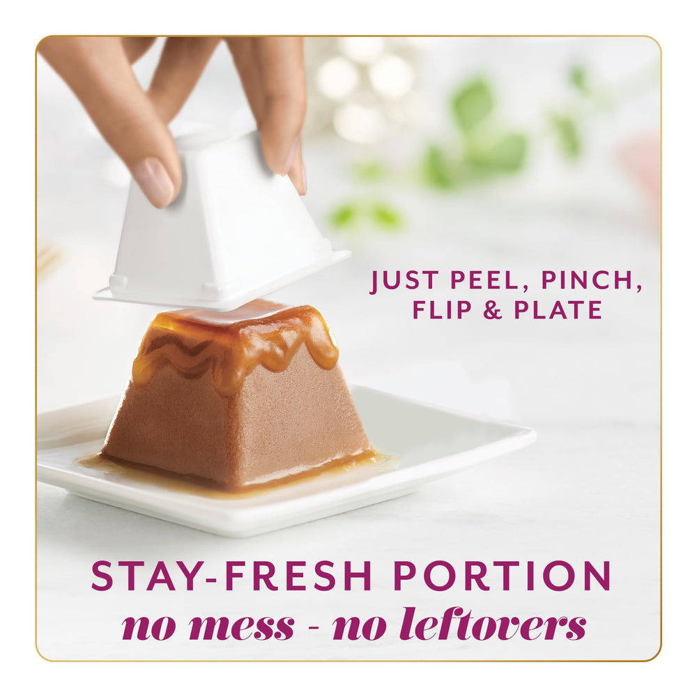 Fancy Feast Gems Mousse with Beef savory gravy pour enhances aroma during mealtime.
