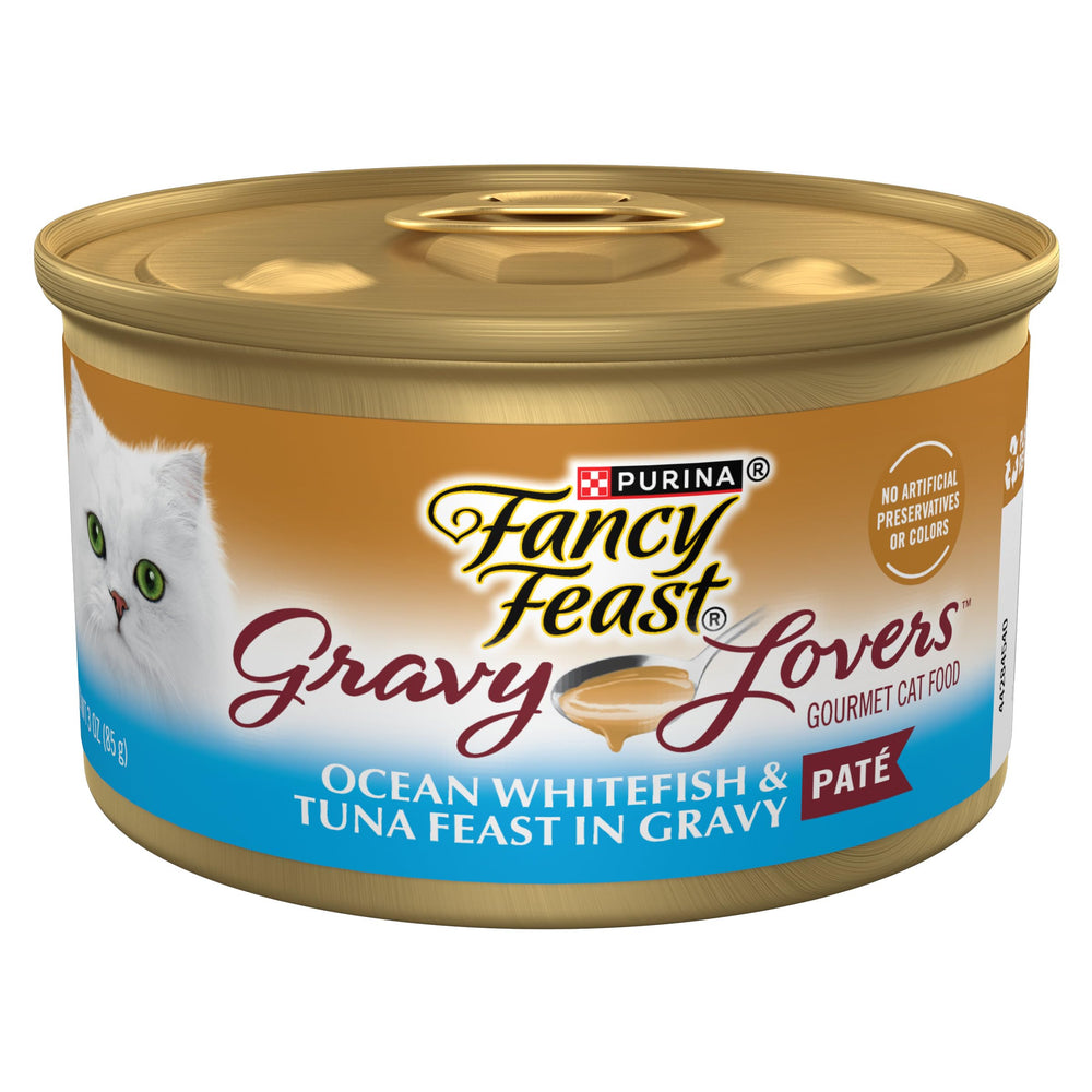 Fancy Feast Gravy Lovers can front view with ocean whitefish and tuna flavor for adult cats