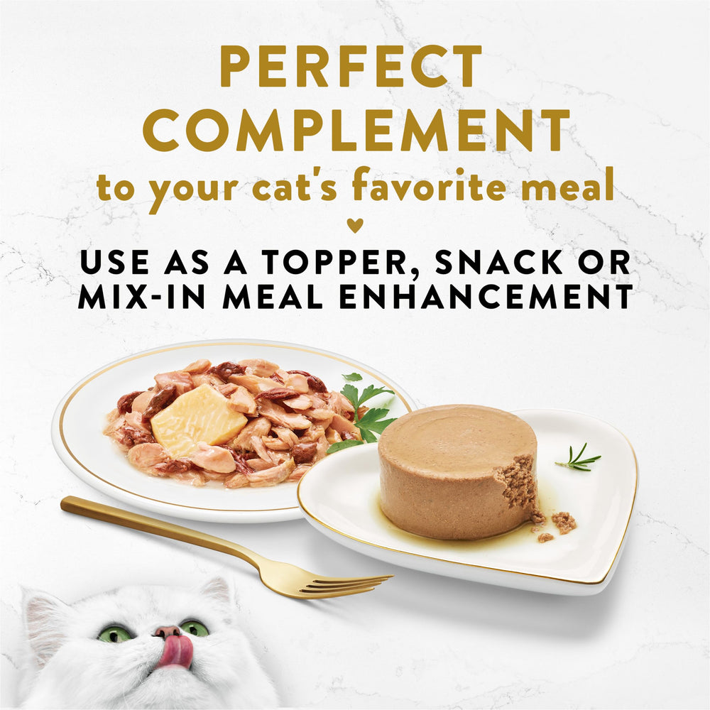 Fancy Feast Lickable Appetizers Delicate Broth Pour shot captures savory aroma