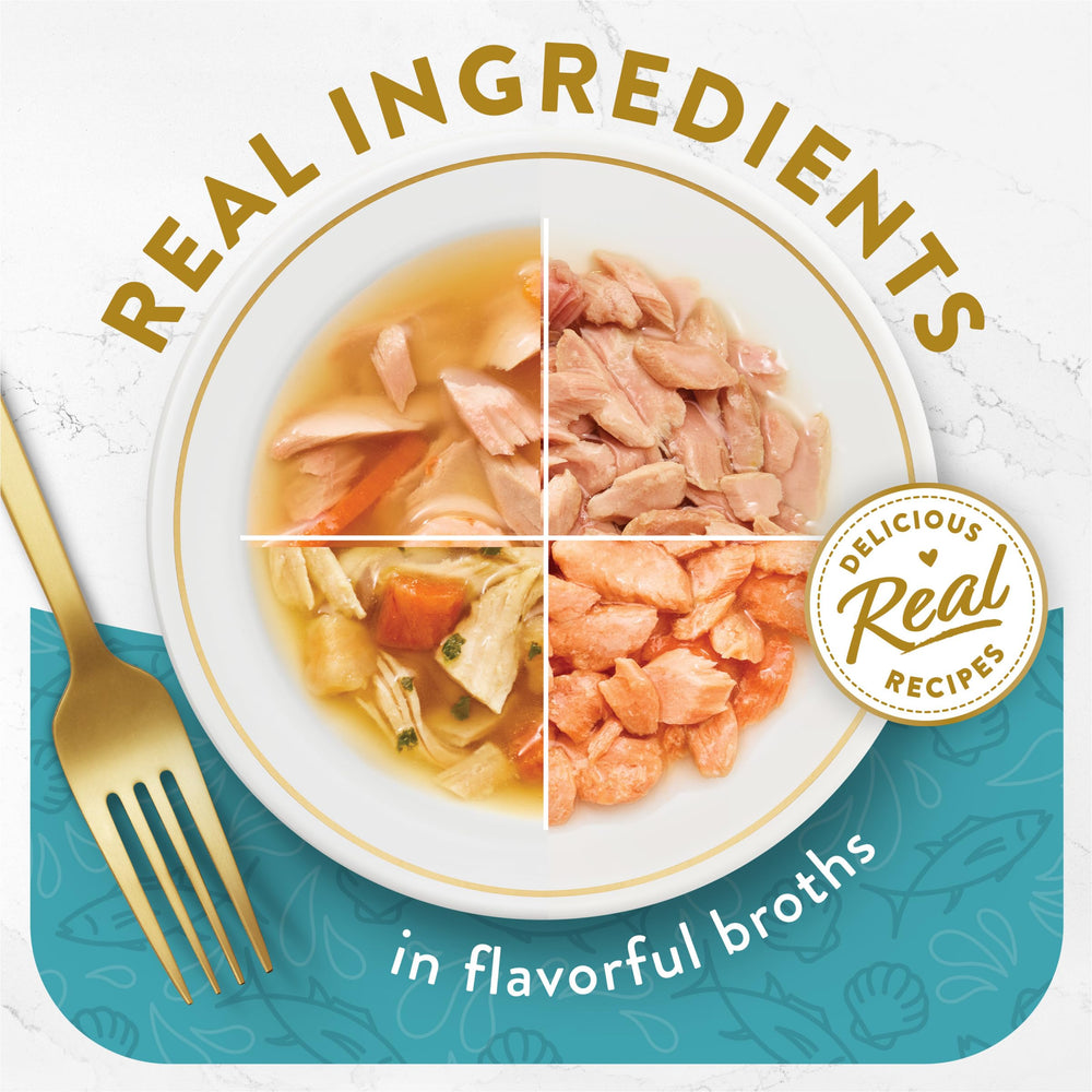 Fancy Feast lickable appetizers tuna scallop topping offers enticing texture and aroma.