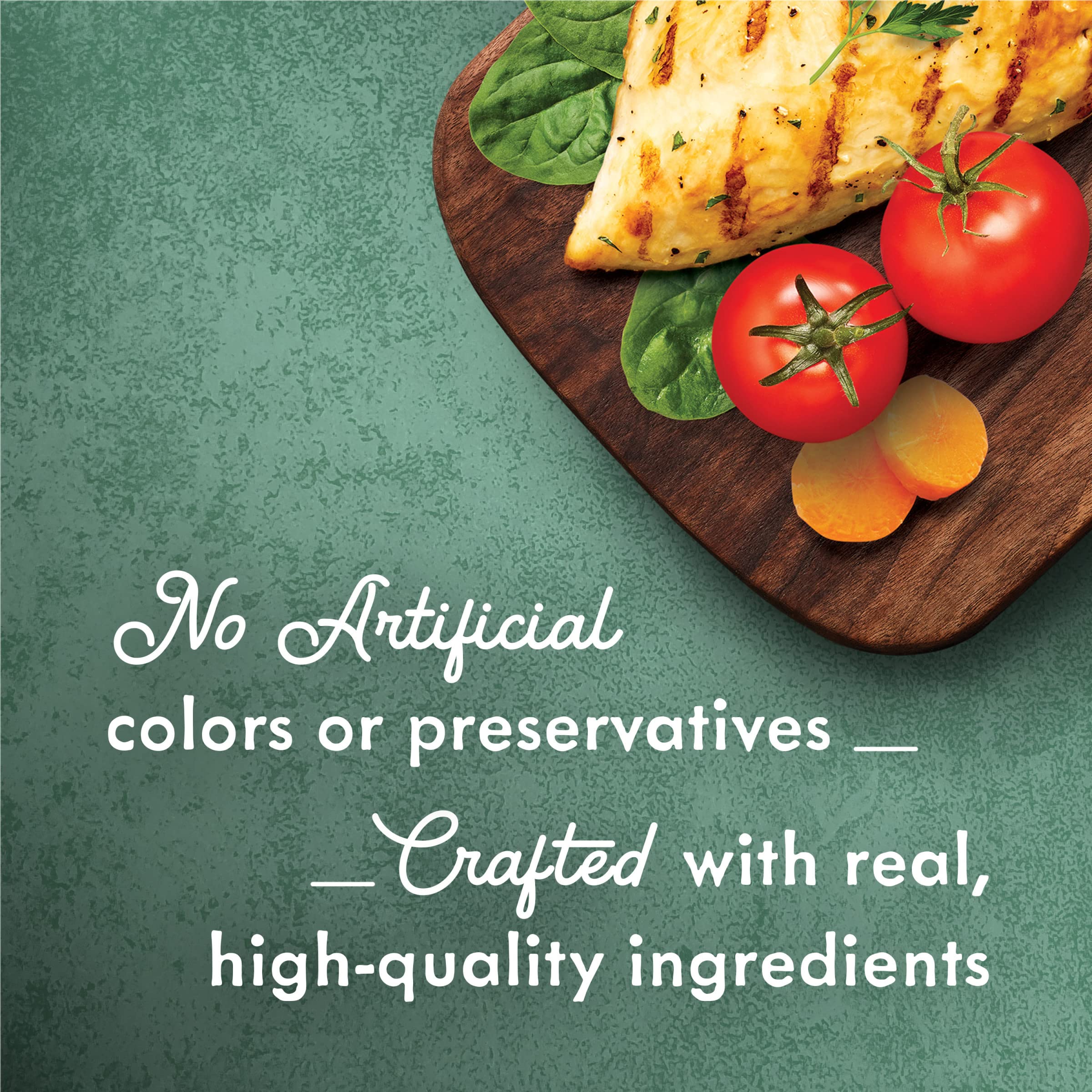 Fancy Feast Medleys Chicken Primavera bowl serve image suggesting mealtime delight for cats.